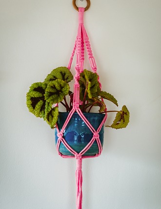 Kwietnik wiszący - model Pink